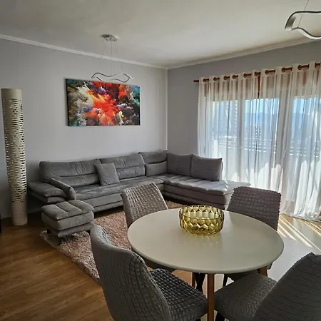 Appartement Sky Dwelling Tirana Extérieur photo