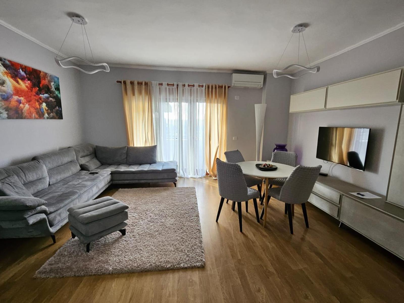 Sky Dwelling Tirana